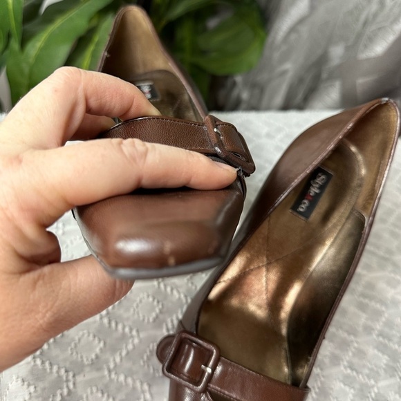 Style & Co. Brown Leather Buckled Women’s Heels Size 10 M - Picture 10 of 10